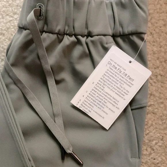 lululemon athletica Olive Ankle Pants - Picture 3 of 6